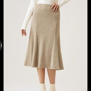 NWT OGL Cash-soft midi skirt sz S